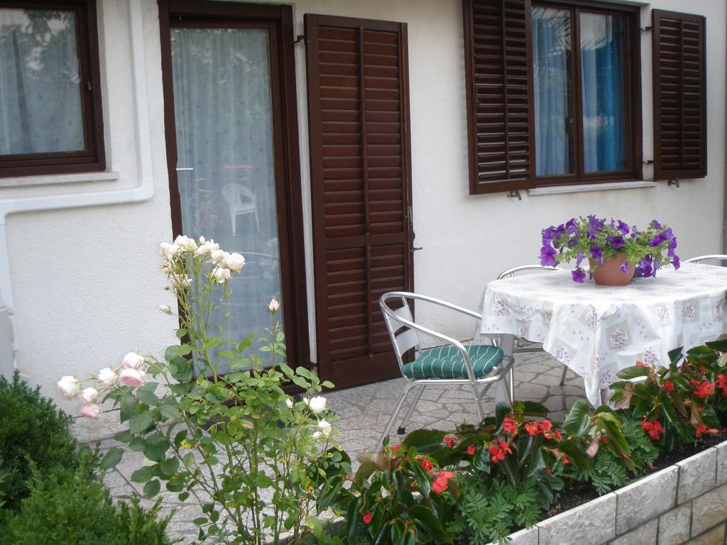 Apartments Katja Пореч Экстерьер фото