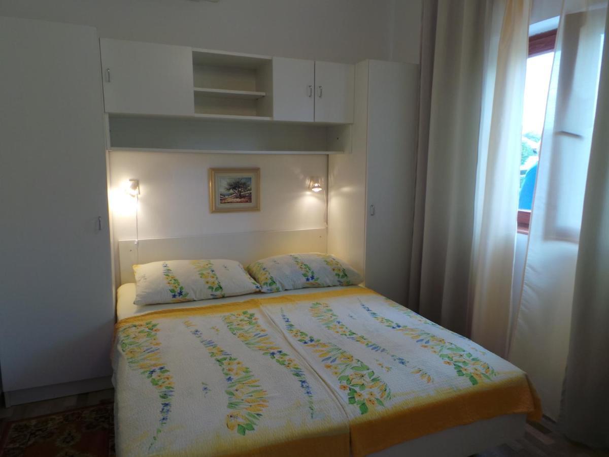 Apartments Katja Пореч Экстерьер фото