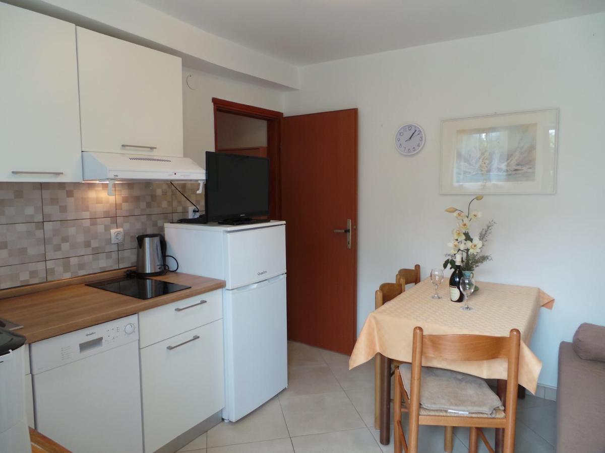Apartments Katja Пореч Экстерьер фото
