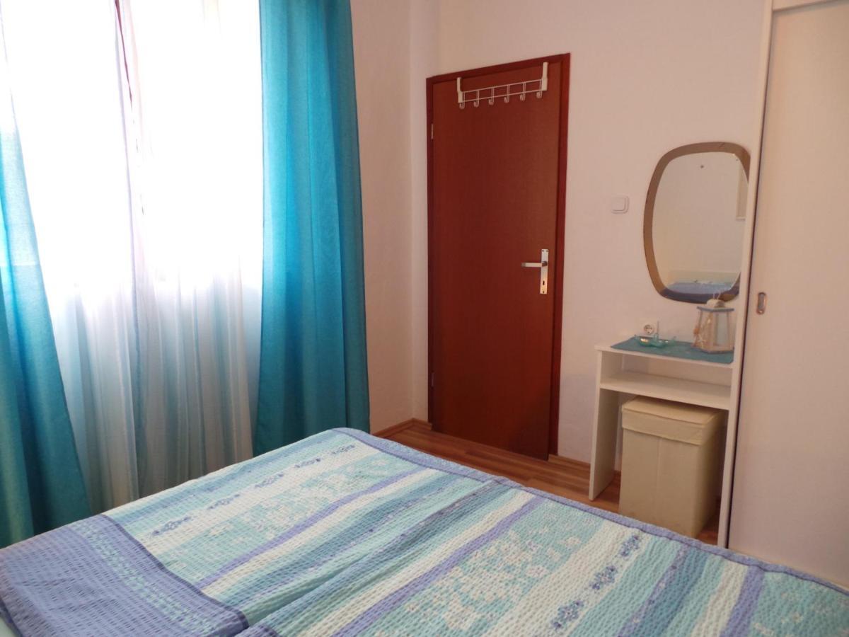 Apartments Katja Пореч Экстерьер фото