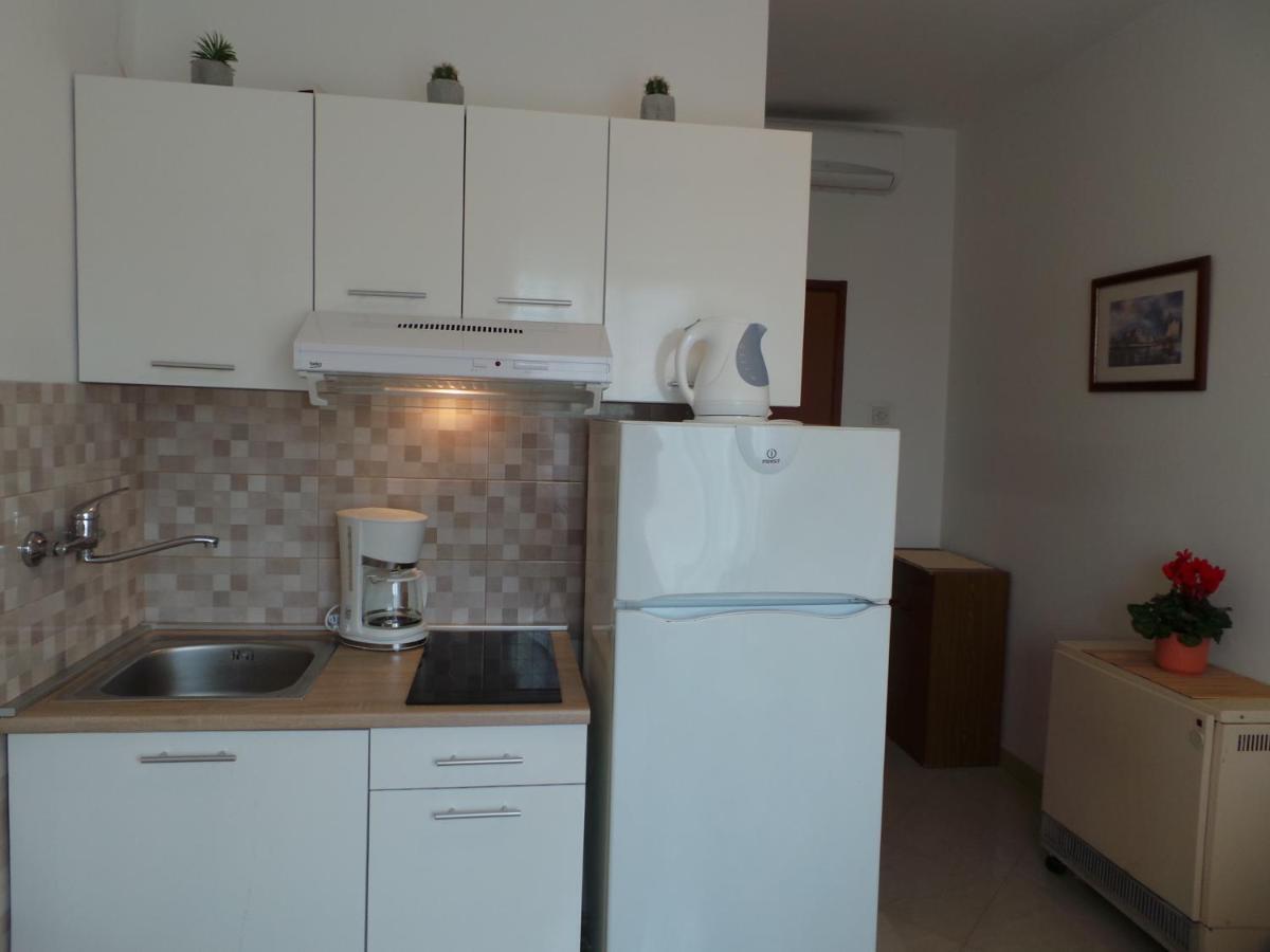 Apartments Katja Пореч Экстерьер фото