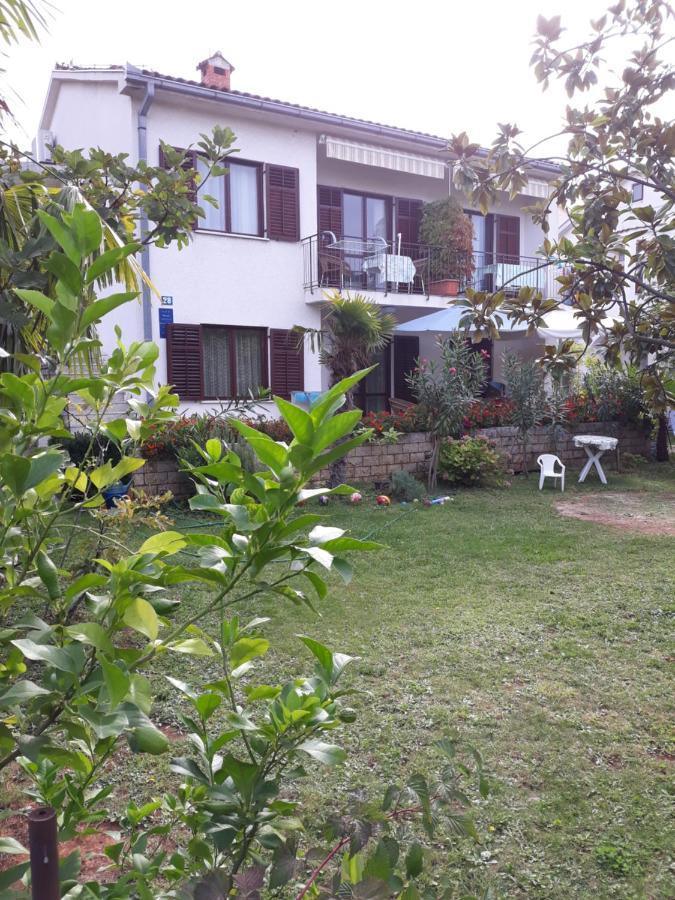 Apartments Katja Пореч Экстерьер фото